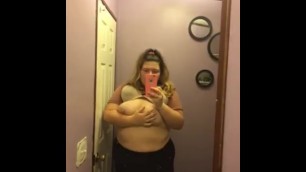 BBW TEEN PLAYING WITH NIPPLES TALKING ABOUT BEING TITTY FUCKED